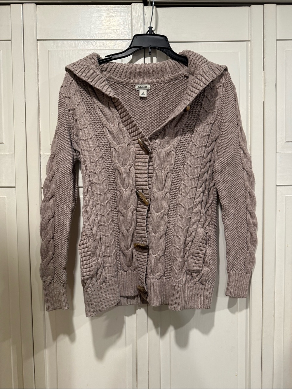 LLBEAN vintage cable knit cardigan size small EUC